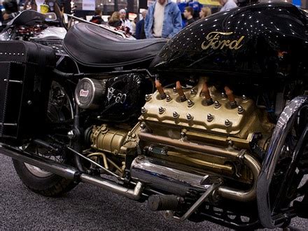 A Ford V8 engine to give life to a bike – New Sports Bikes