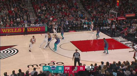 Two Point Three Point Field Goal Hornets Trail Blazers Nba Official