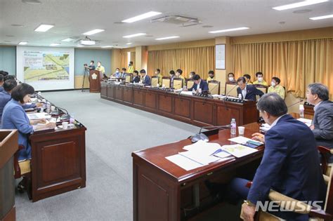 경주시의회 상임위 간담회 개최원전 시설세 등 논의 공감언론 뉴시스통신사