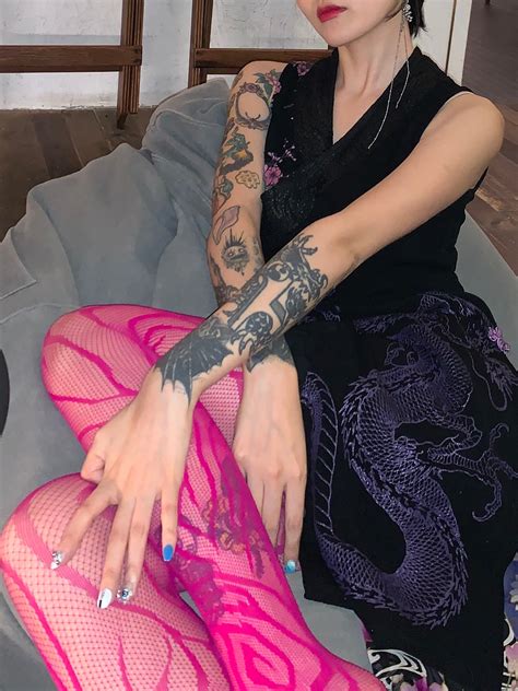 Y2k HOT PINK Swirl Pattern Vibrant Fishnets Tights Styling Fashion Tights One Size Hosiery