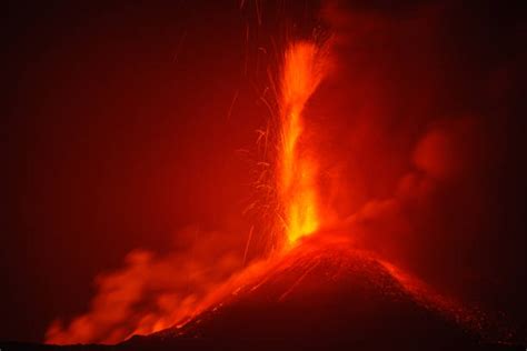 220+ Strombolian Eruption Photos Stock Photos, Pictures & Royalty-Free ...