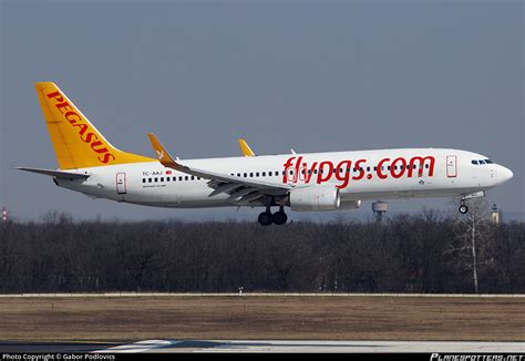 TC AAJ Pegasus Boeing 737 82R WL Photo By Gabor Podlovics ID 589377