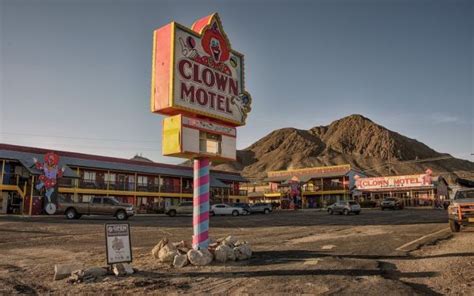 The Gruesome History Surrounding the Clown Motel