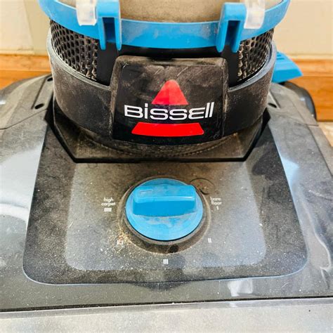 Bissell Vacuum | EstateSales.org