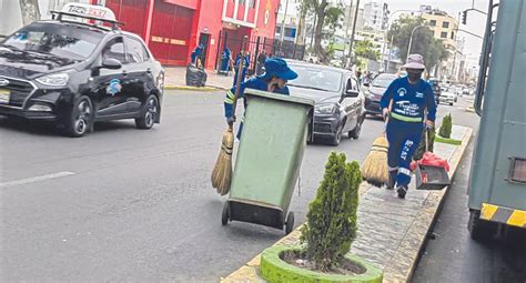 Deben sueldos a más de 1 000 obreros del Servicio de Gestión Ambiental