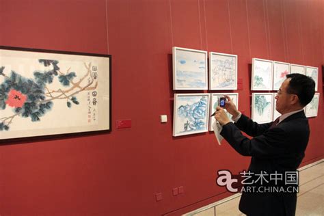 “学艺融通”饶宗颐百岁艺术展在国博开幕 艺术中国