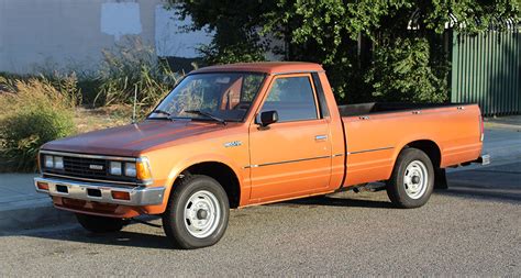 100217 1986 Nissan 720 2 Barn Finds