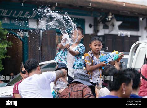 Vientiane Laos Th Apr People Splash Water To Each Other To