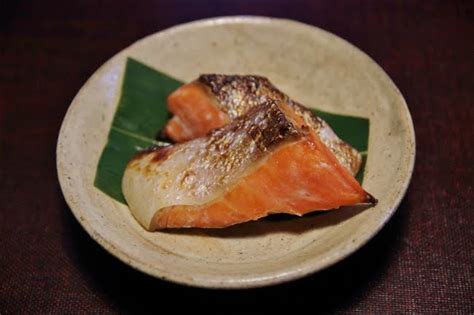 のりえレシピ 鮭の塩麹漬け と 揚げ出し豆腐