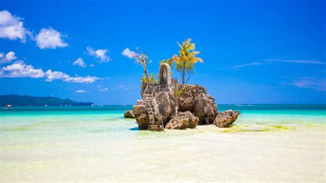 Your Ultimate Guide to Travel Costs in Boracay Island: Budgeting for ...