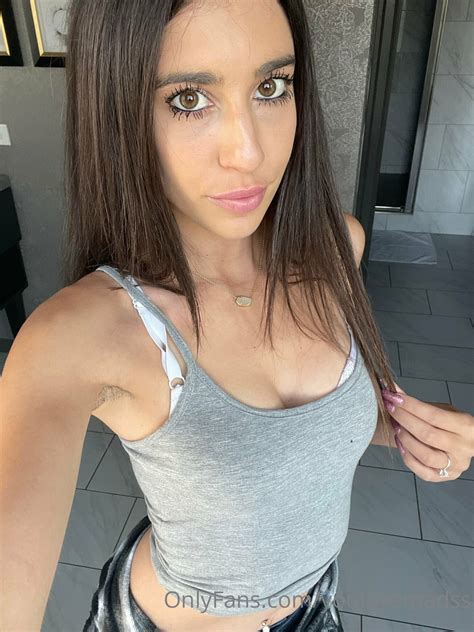 Youlovemads Facial Queen C E F B A C A E C D Porn Pic