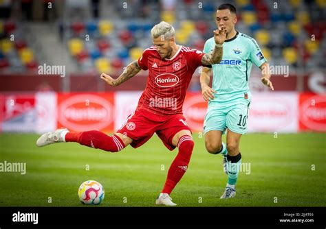 Zweite Bundesliga Hi Res Stock Photography And Images Alamy