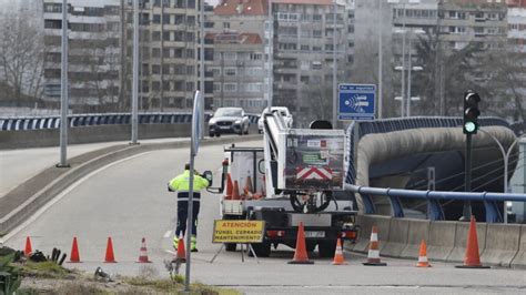 Tr Fico En Vigo Reabre El T Nel De Beiramar Tras Un Cierre Por Aver A