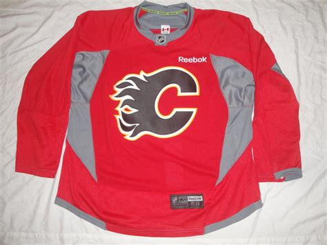 Reebok Calgary Flames Edge 30 Practice Red Size 58 Made In Canada