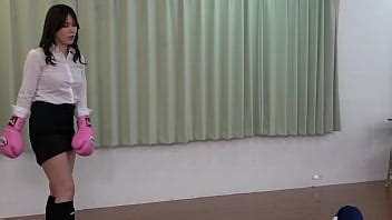 Le donne giapponesi fanno sì che l uomo lo sperimenti attraverso il suo corpo XVIDEOS
