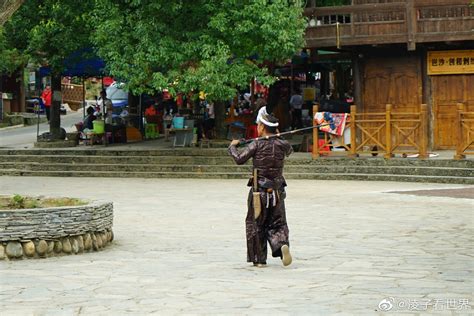 贵州旅行，来到中国最后一个枪手部落——芭莎贵州芭莎枪手部落新浪新闻