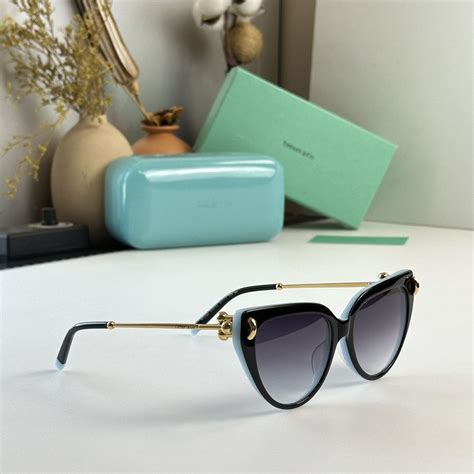 Очки солнцезащитные Tiffany & Co - купить с доставкой по выгодным ценам ...