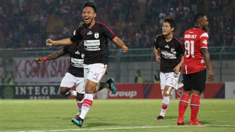 Permalukan Madura United Persipura Jayapura Pertahankan Tren Gemilang