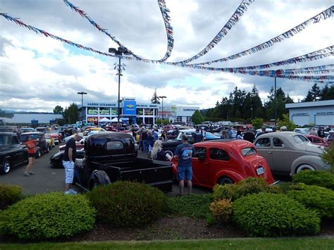 Fathers Day Car Show Qualicum Beach Bc The Coasters Car Club