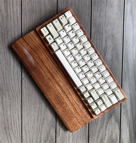 Oh Jeez Accidentally Posted Porn My Bad R Keyboards