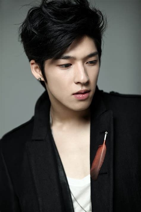 Baek Seung Heon