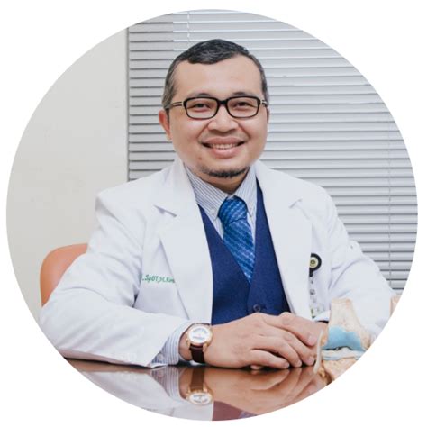 Dokter Spesialis Nyeri Bogor Dr Mohammad Tsani Musyafa M Kes Sp Ot