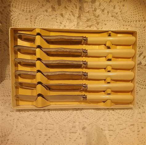 Butter Knives Set Of 6 Vintage Super Stainless From Viners Etsy