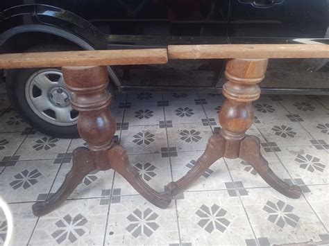 Pé De Mesa De Madeira Antiga - Pés de Mesa no Brasil