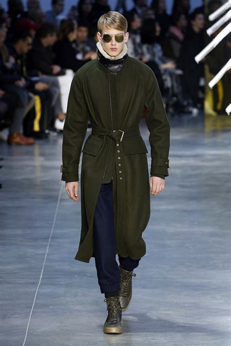 Cerruti Menswear Fall Winter Paris Nowfashion