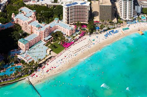 Hawaiian Aerial Art of Waikiki Beach. Royal Hawaiian beach Resort - Jon ...