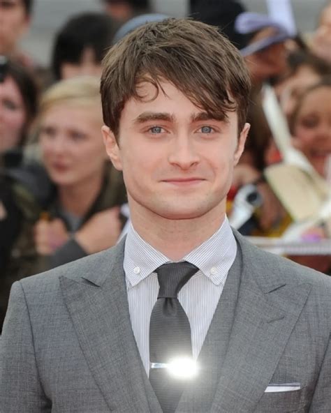 Daniel Radcliffe Left a Young Japanese Girl For Dead: Late Last Night ...