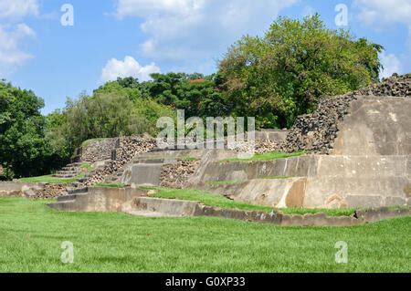 Tazumal sitio arqueológico de la civilización maya en El Salvador Es