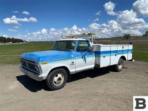 1975 Ford F 350 Flatbed Truck Booker Auction Company