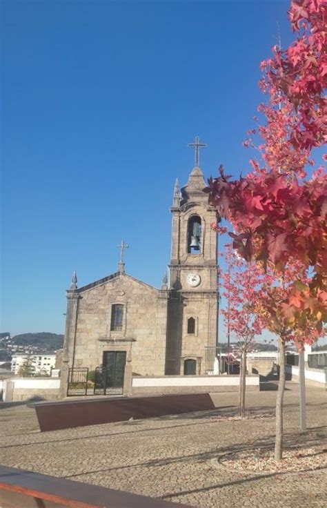 Igreja De Sao Martinho - Igreja Paroquial de São Martinho do Campo (Santo Tirso) - Dá nas Vistas