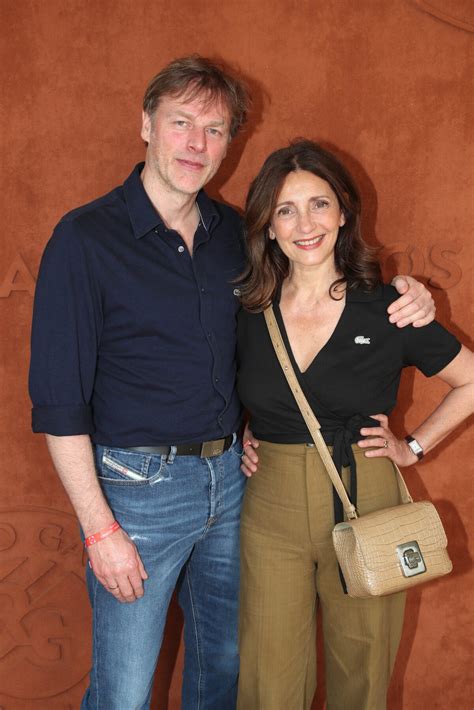 Photo Th Ma Les Amoureux De Roland Garros Val Rie Karsenti Et Son