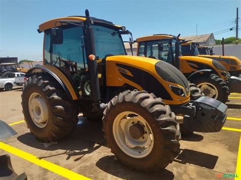 Trator Valtra Valmet A X Ano Em Maring Pr Venda