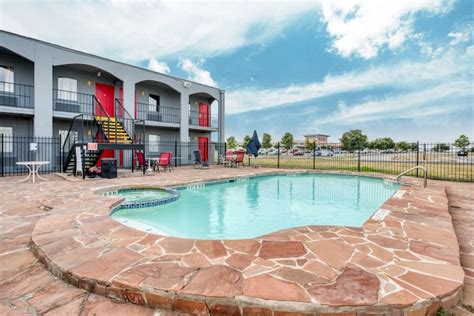 Oyo Hotels Hotels in Luke Boulevard Lackland Afb, San Antonio Starting @ $47 - Upto 20% OFF on 5 ...