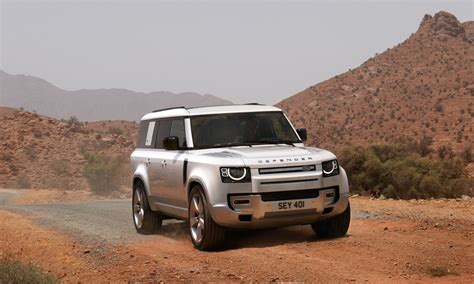 The Land Rover Defender Ev Could Be Ready To Arrive In 2025