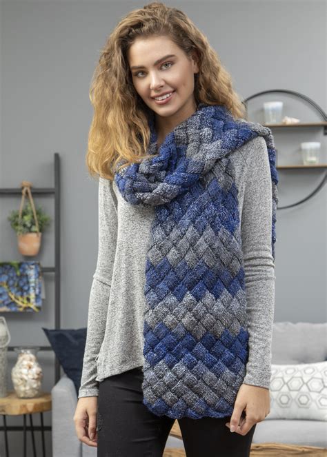 Entrelac Scarf – Premier Yarns