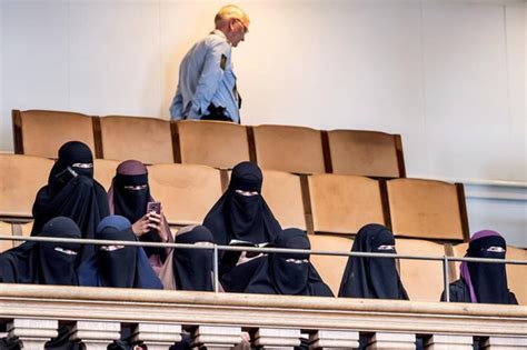 Dinamarca Prohíbe El Uso Del Burka Y El Niqab En Los Espacios Públicos