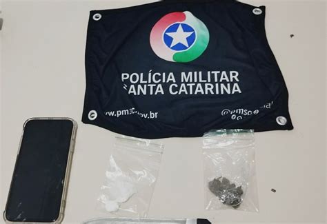 Jovem embriagado é preso drogas após perseguição policial JR Regional