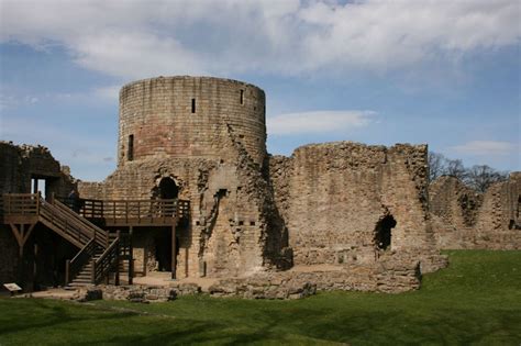 Barnard Castle (Barnard Castle) - Visitor Information & Reviews