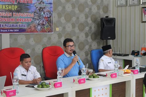 Dispar Pasbar Gelar Workshop Pengembangan Kapasitas Pelaku Ekonomi