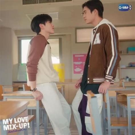 Pin By On Joongdunk In Cute Gay Couples Vines Funny Videos Kiss Series