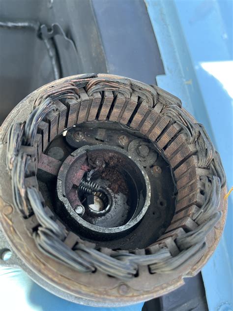 how to stop a squeaky belt