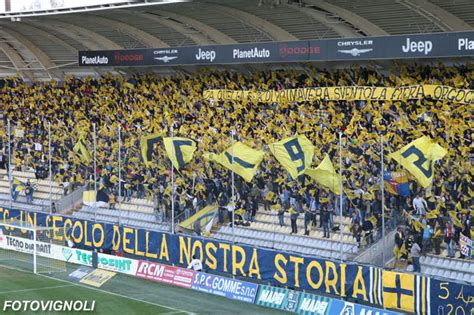 Tifosi Modena Calcio Ultras Footballa45giri