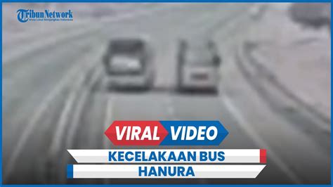 Terekam Detik Detik Kecelakaan Bus Rombongan Hanura Terbalik Di Tol