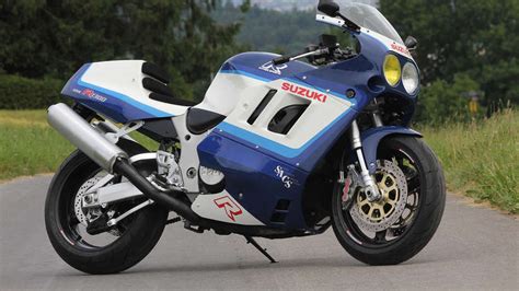 Suzuki Gsx R Hayabusa Restomod By Falk Dirla Motoblog