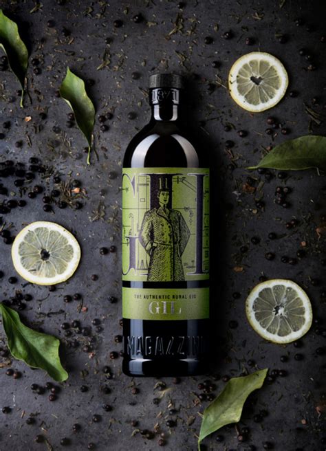 Compagnia Dei Caraibi Präsentiert Gil Authentic Rural Gin About