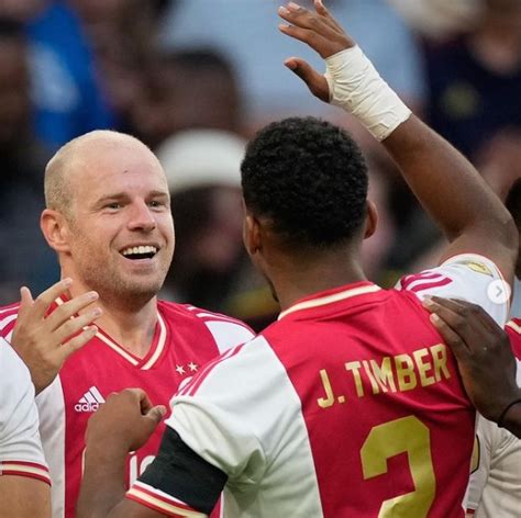 Ajax Vs Heerenveen Di Liga Belanda Amsterdammers Menang